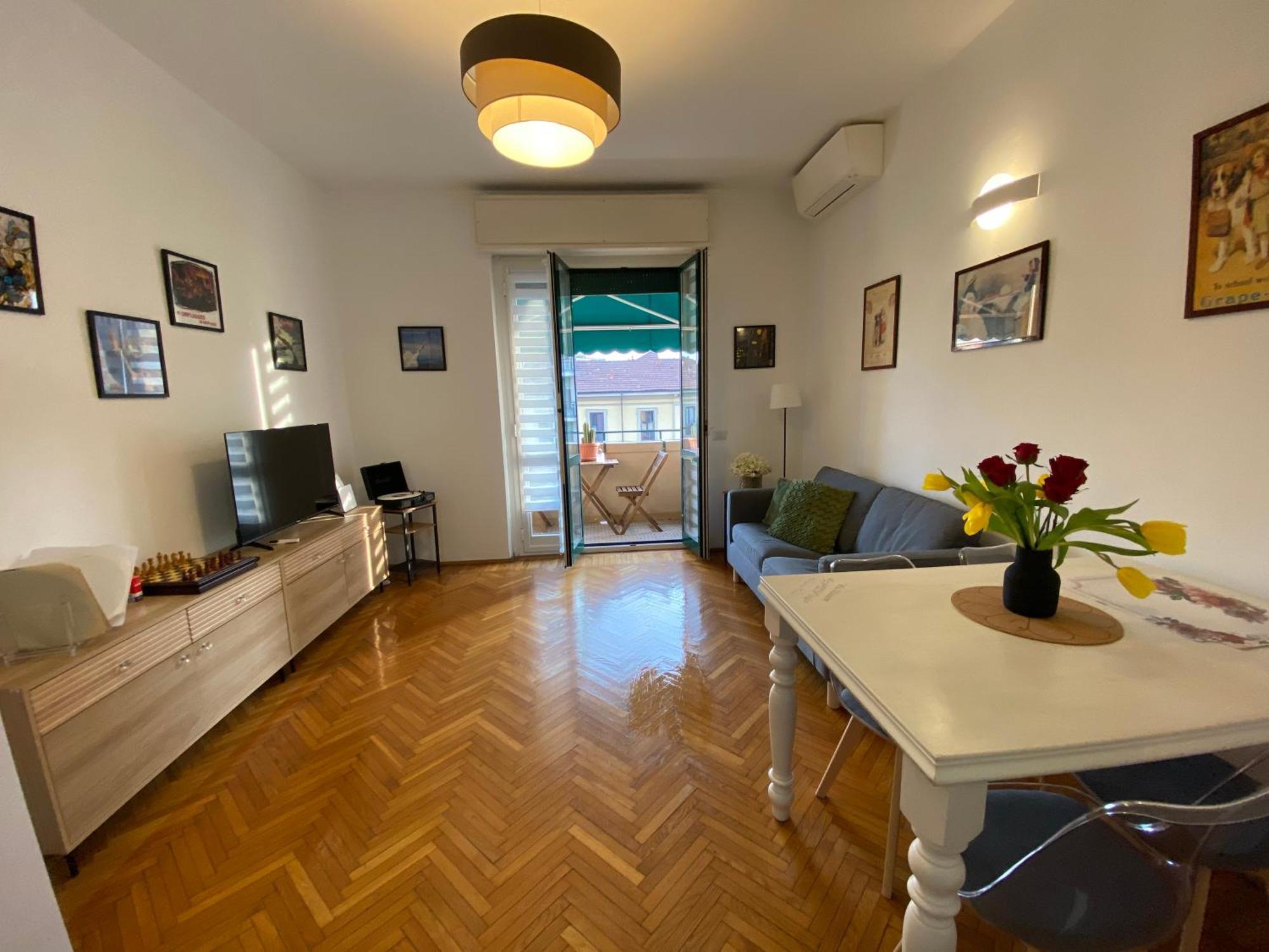 Daniela'S Spazioso Appartamento Ai Navigli 밀라노 외부 사진