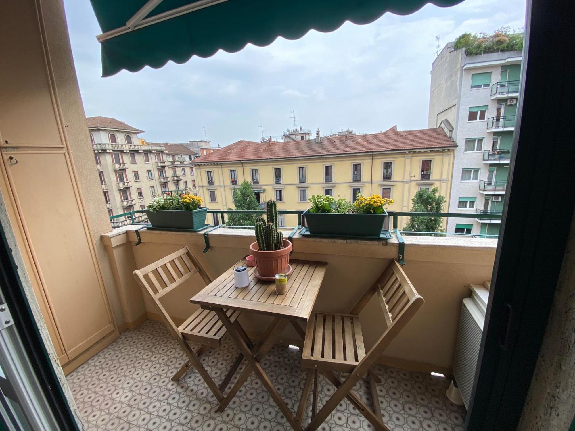 Daniela'S Spazioso Appartamento Ai Navigli 밀라노 외부 사진